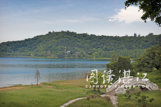 湖光巖一角
